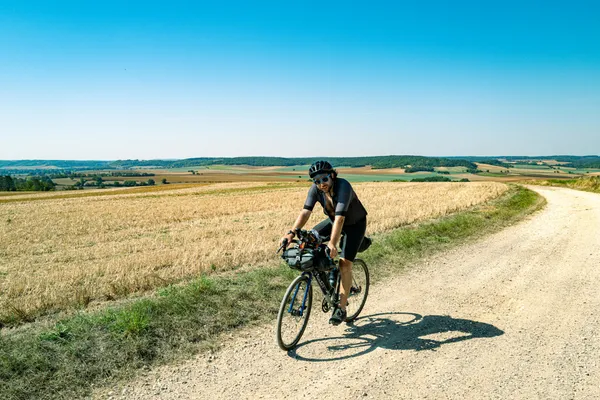 How to Fix Tubeless Punctures on the Trail