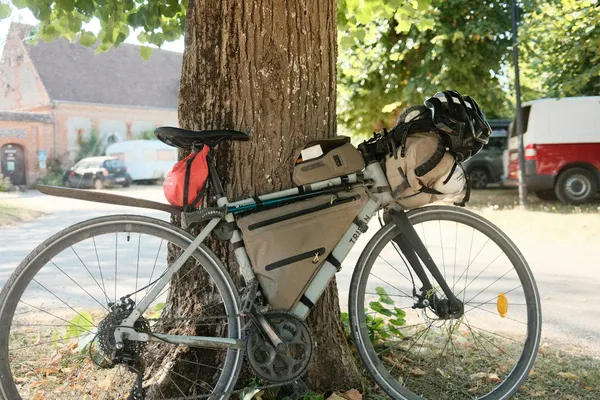 How to Pack a Frame Bag Without Wrecking the Handling